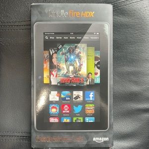 NWT Kindle Fire HDX Original Box With Charger !!